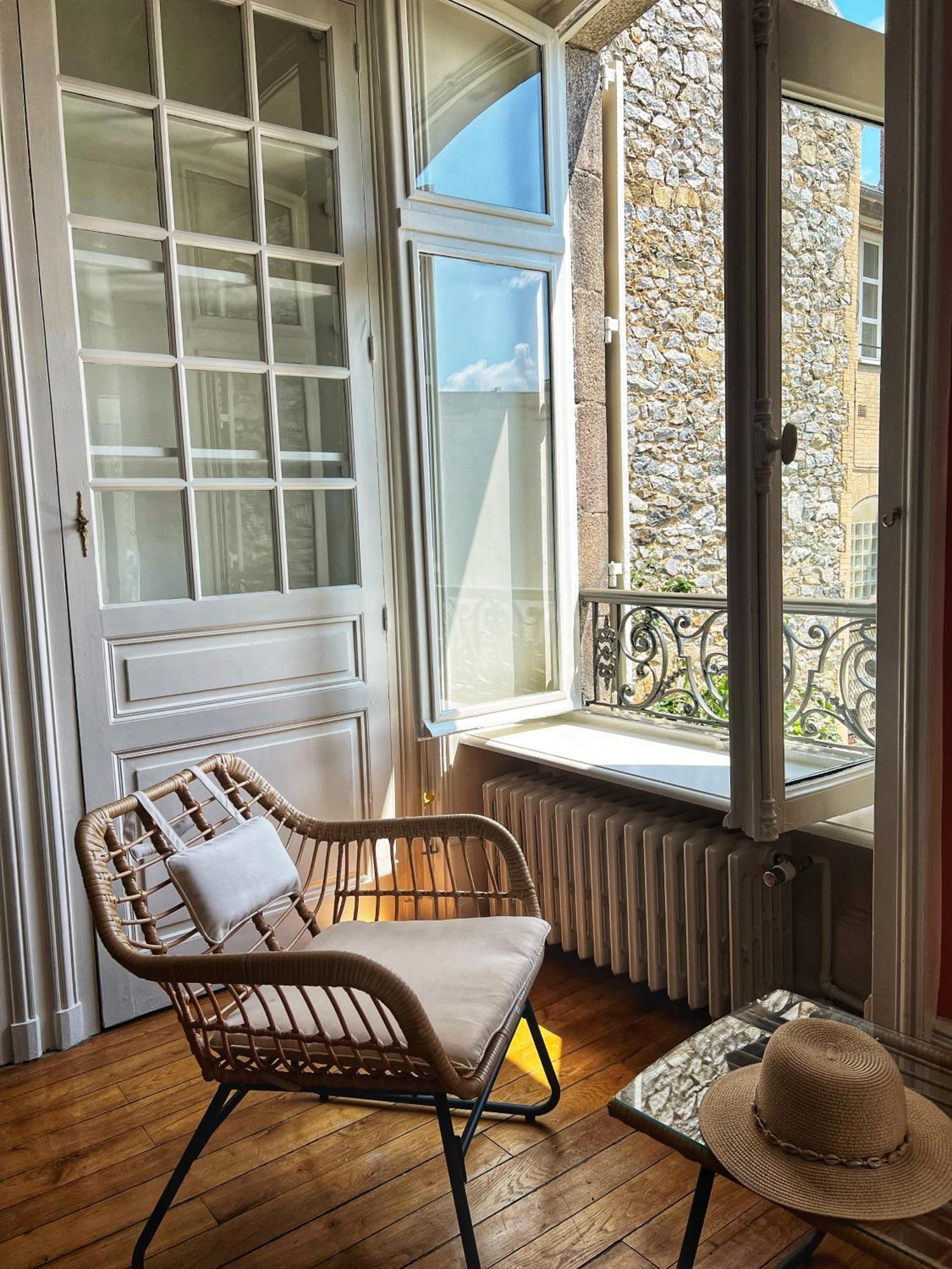 La Maison De Famille Limoges Extérieur photo